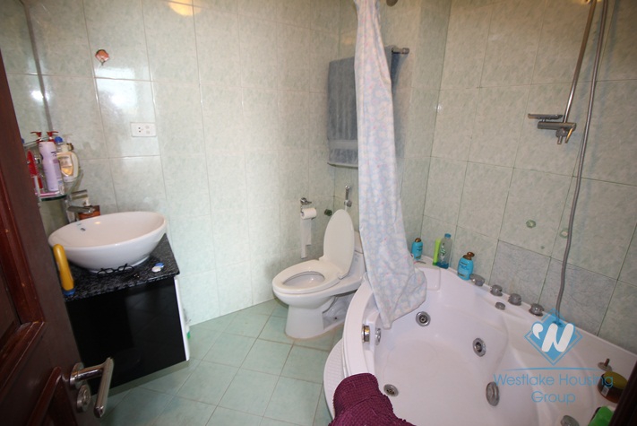 Good quality lake view 2 bedrooms apartment for rent in Truc Bach, Hanoi